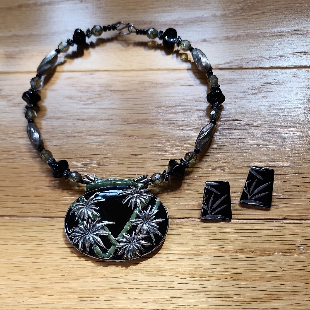 Chico's Black and Green Palm Tree Pendant Necklace with Matching Earrings